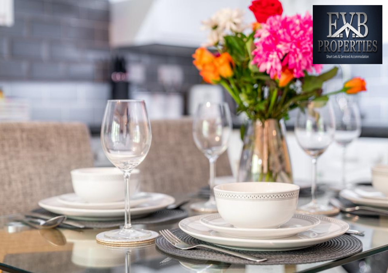 EVB Properties Short Lets Serviced Accommodation Southampton Apartment Holiday Betterthanhotel Contractors Self Catering Short Long Term Lets Airbnb (11)