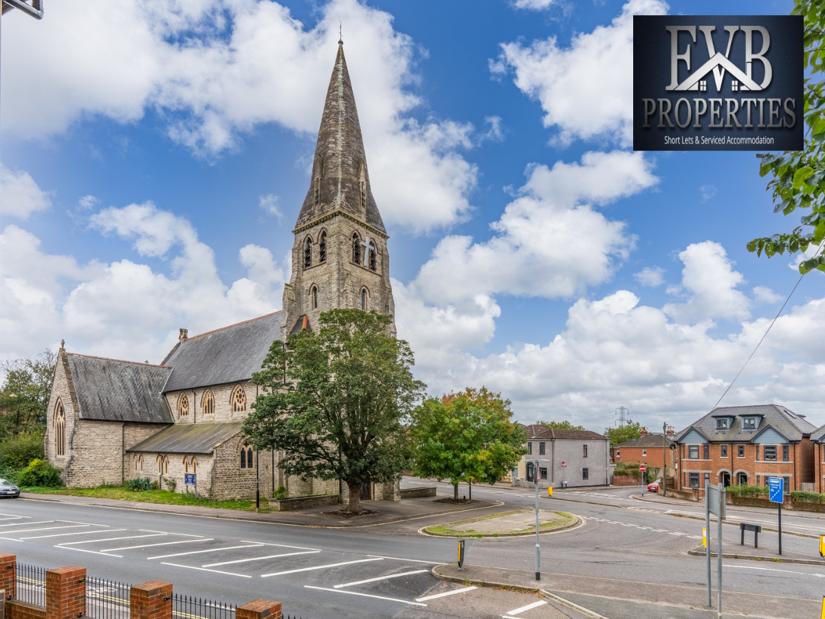 EVB Properties Short Lets Serviced Accommodation Southampton Apartment Holiday Betterthanhotel Contractors Self Catering Short Long Term Lets Airbnb (12)