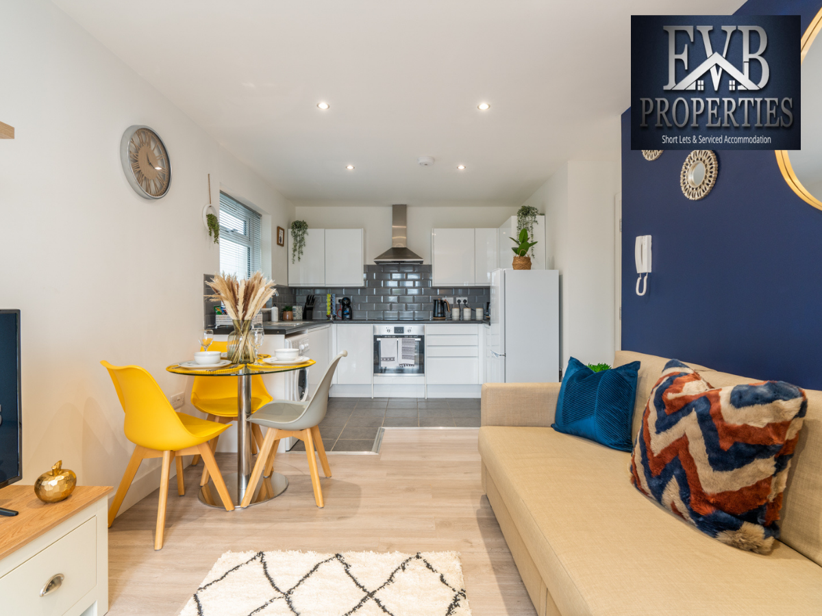 EVB Properties Short Lets Serviced Accommodation Southampton Apartment Holiday Betterthanhotel Contractors Self Catering Short Long Term Lets Airbnb (22)