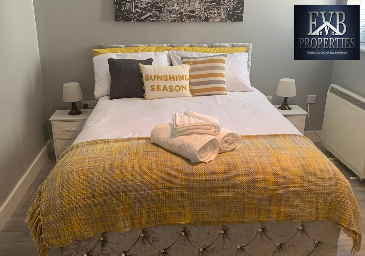 EVB Properties Short Lets Serviced Accommodation Southampton Apartment Holiday Betterthanhotel Contractors Self Catering Short Long Term Lets Airbnb (7)